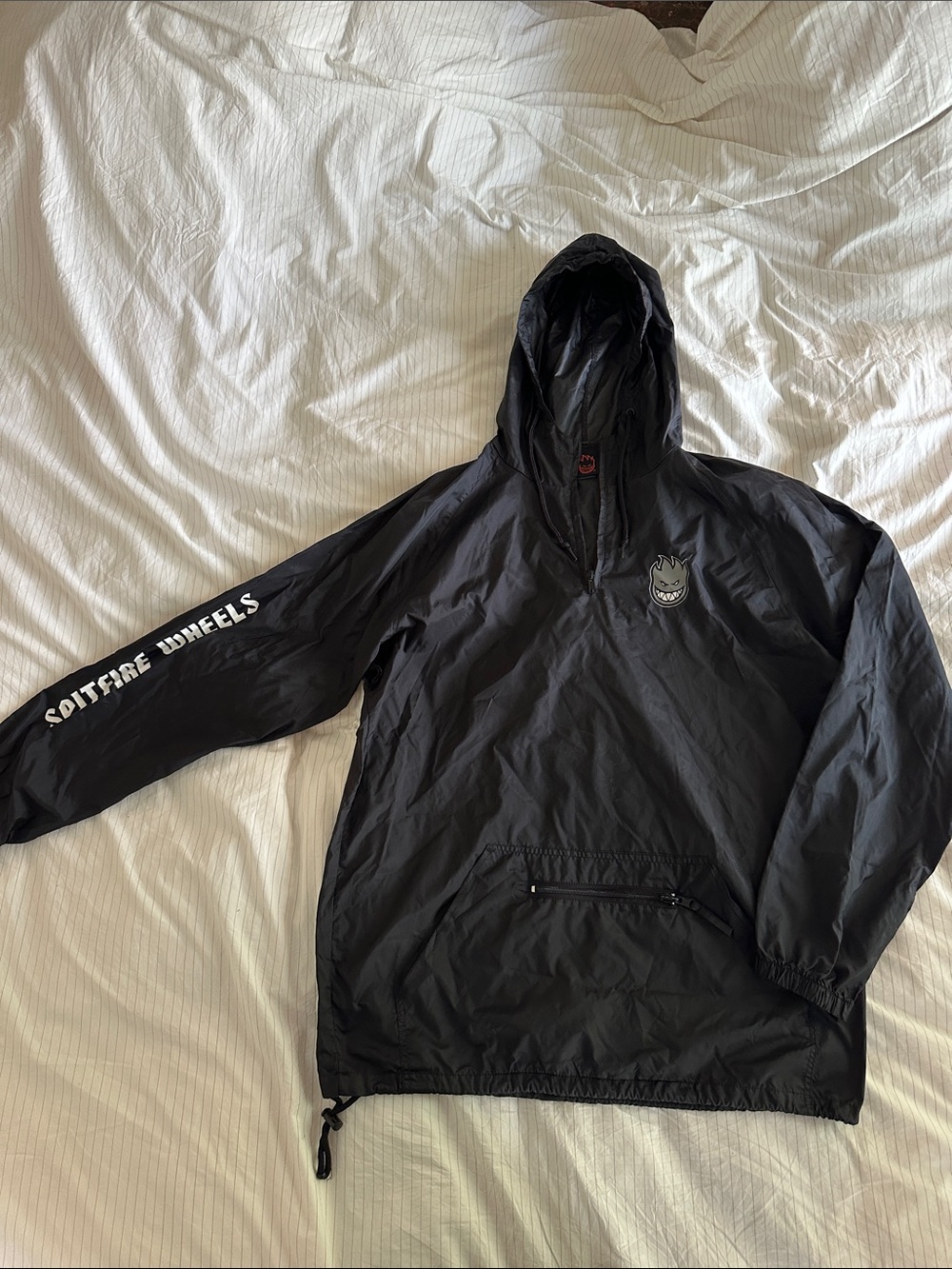 Spitfire - Black Pullover Hooded Anorak Windbreaker with White Sleeve Logo - L